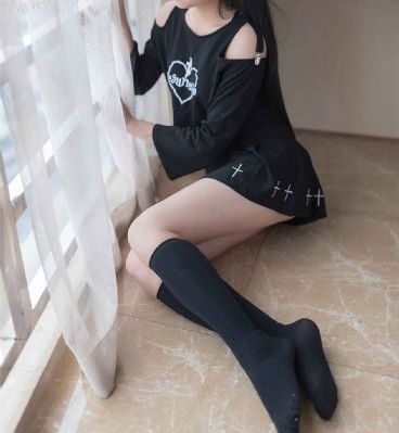 《扫黑·决不放弃》
